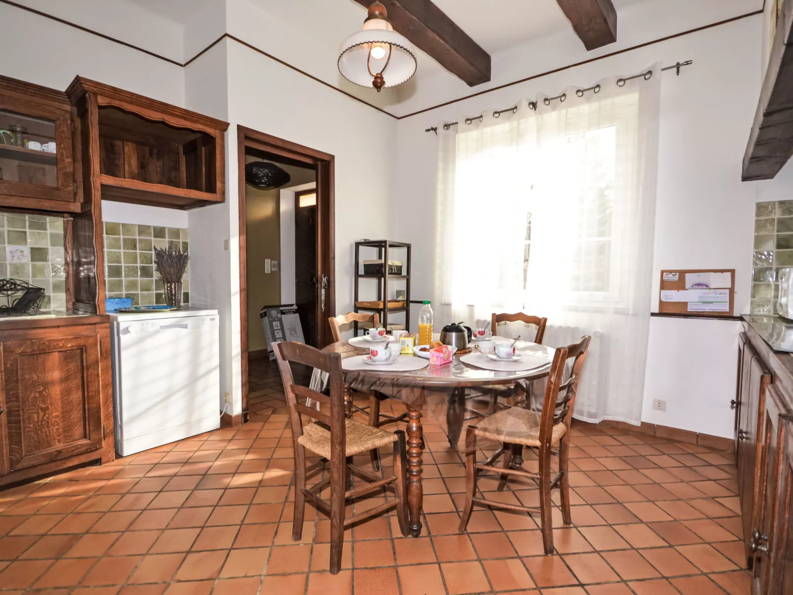 Le Gîte de Saint Sauveur-Inside
