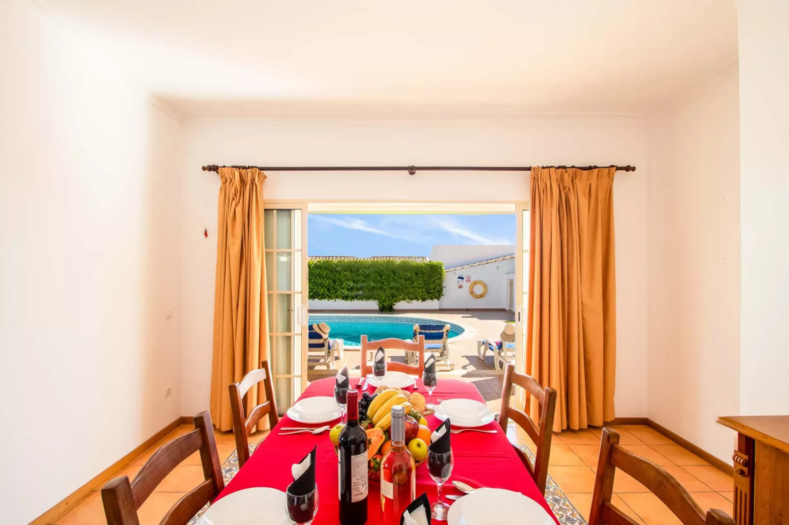 Villa Boracay-Salle à manger