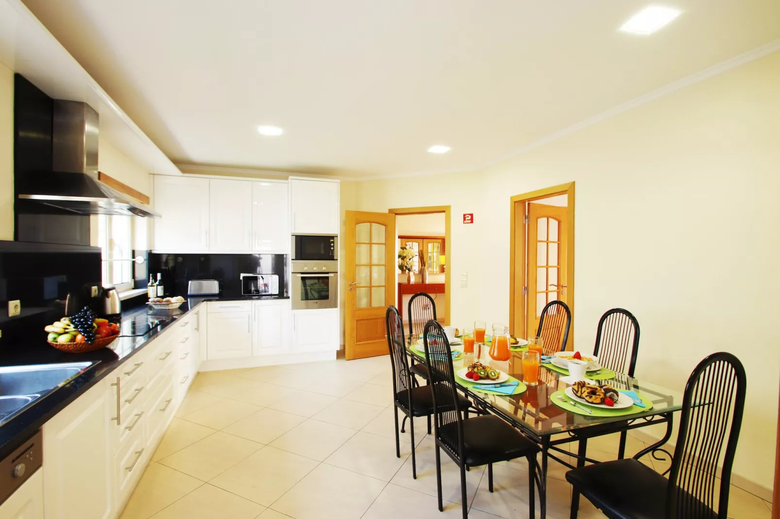 Villa Pauline-Kitchen