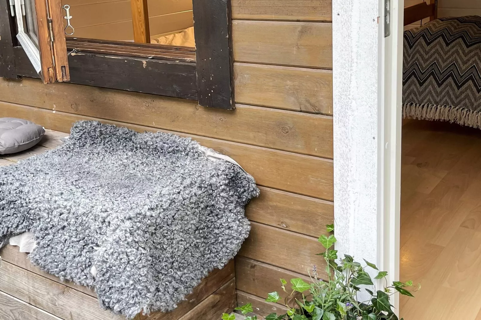 Campingstuga small-Outdoor