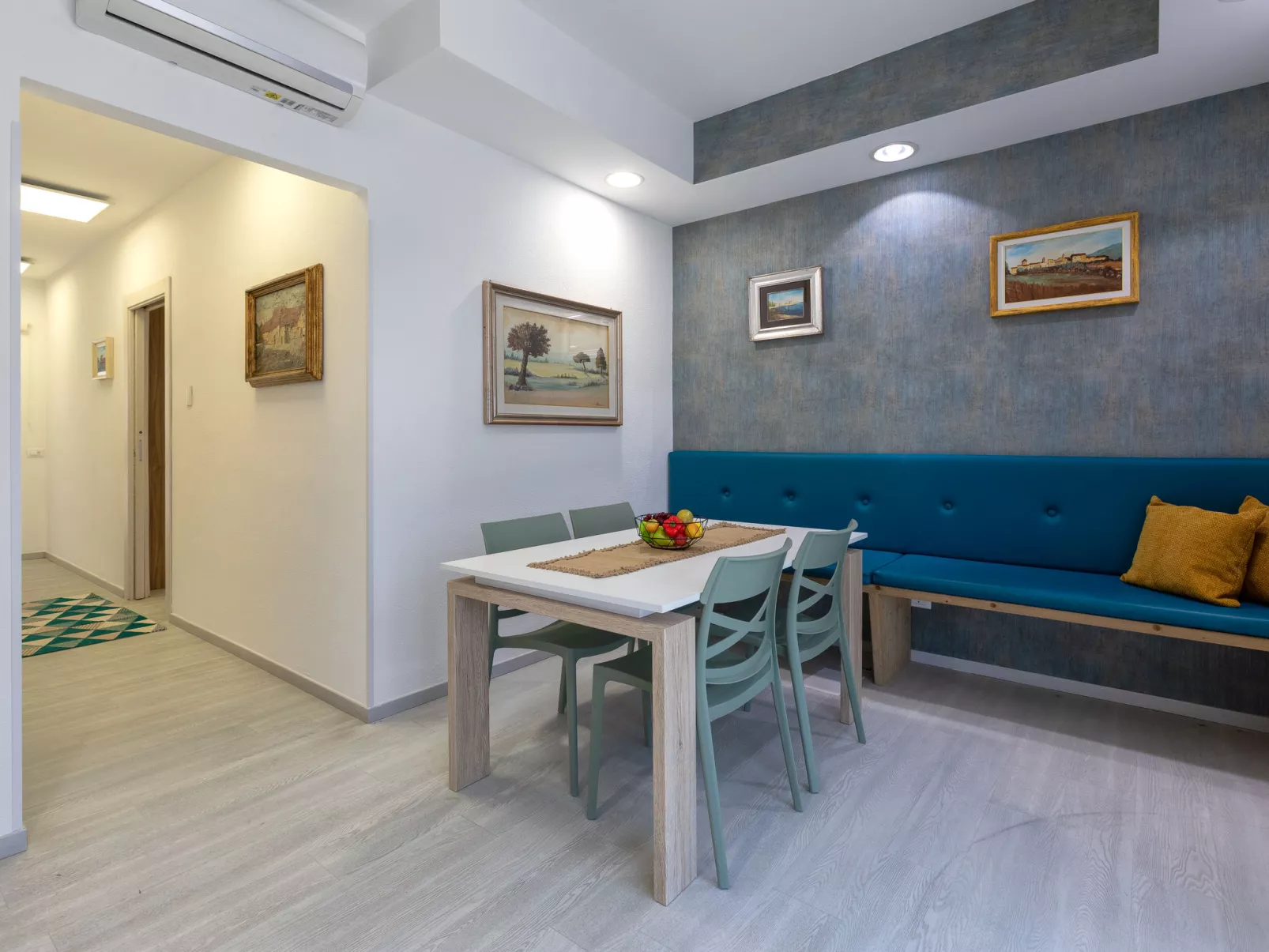 Domus Flavia-Inside