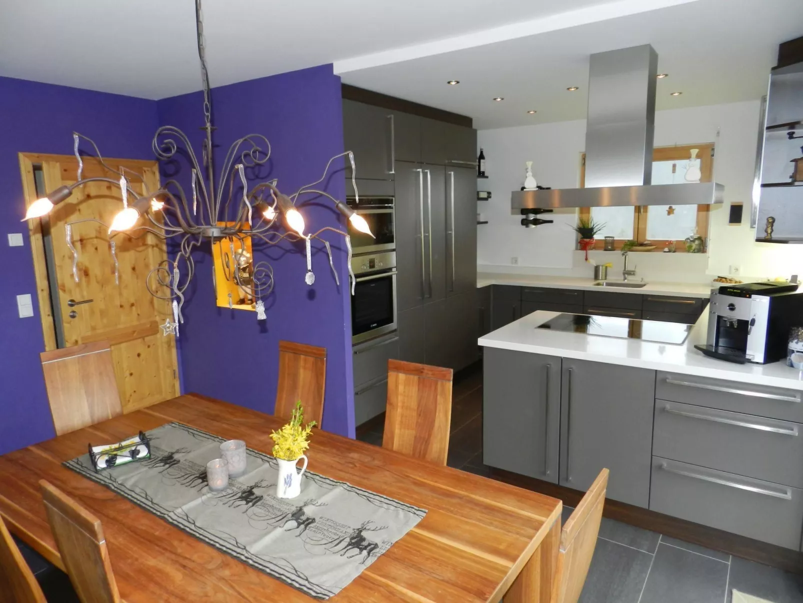 Panorama, Chalet-Inside