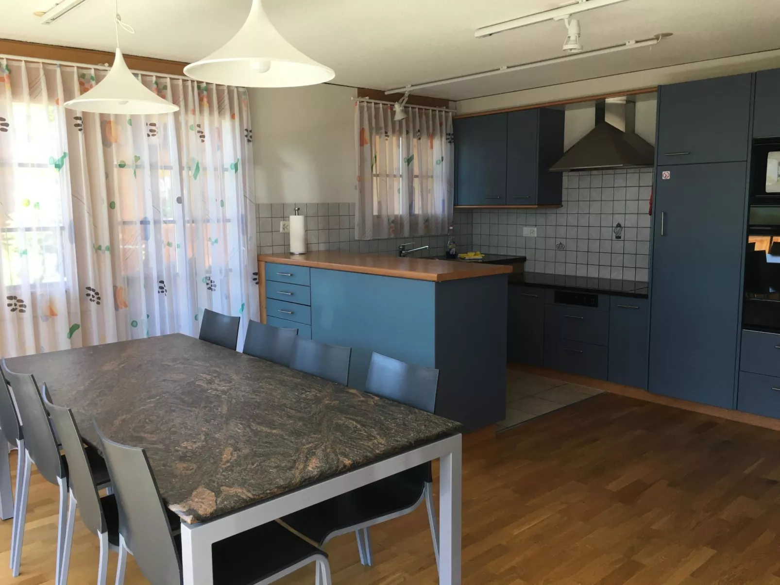 Schwizi's Holiday Apartments-Drinnen