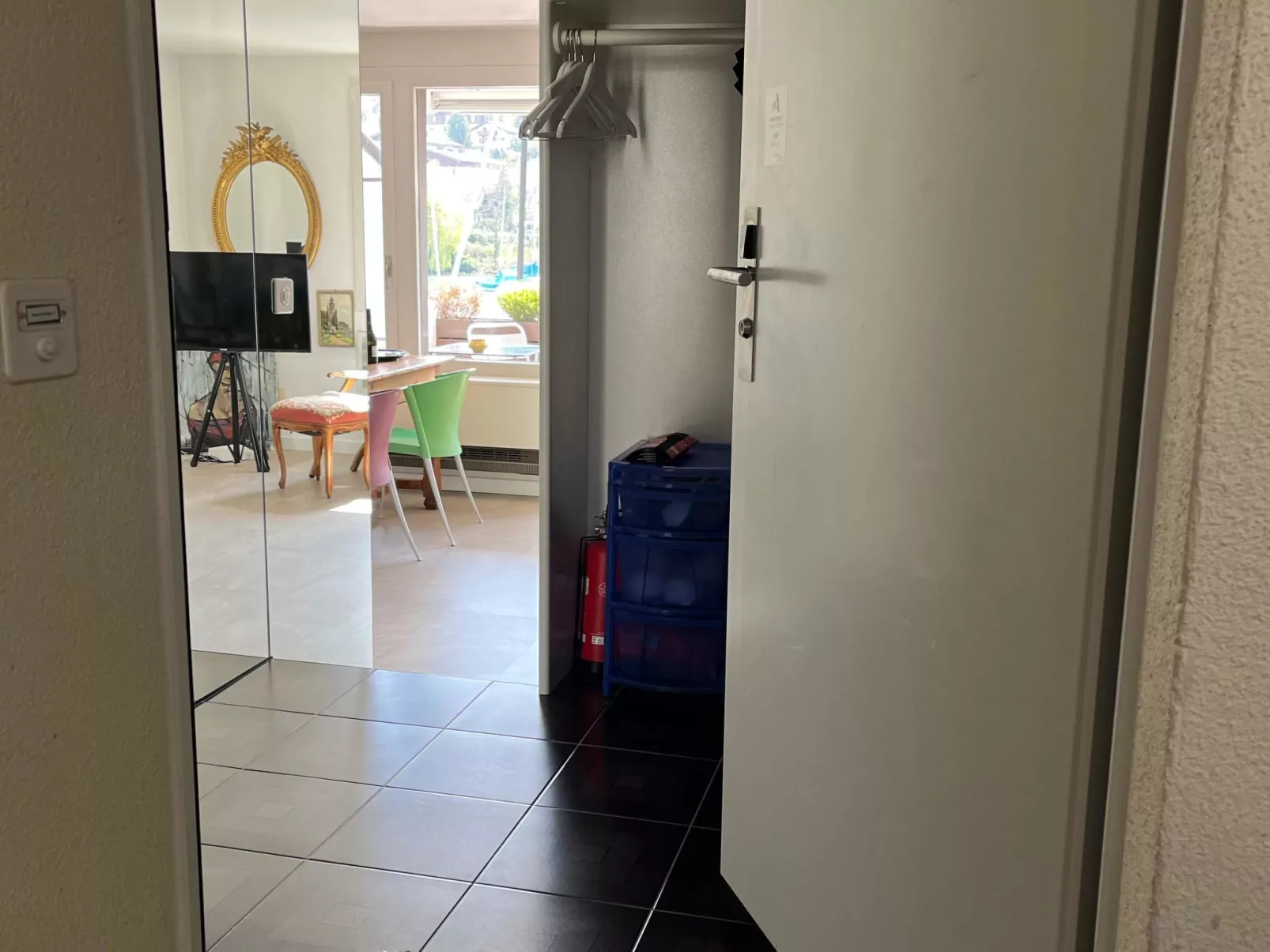 Seewohnung 2-Drinnen
