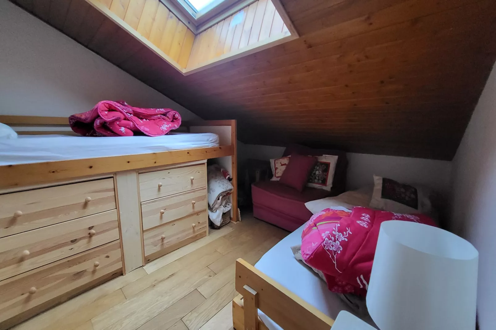 Balcons de Venosc N°B21 - ST4-Bedroom