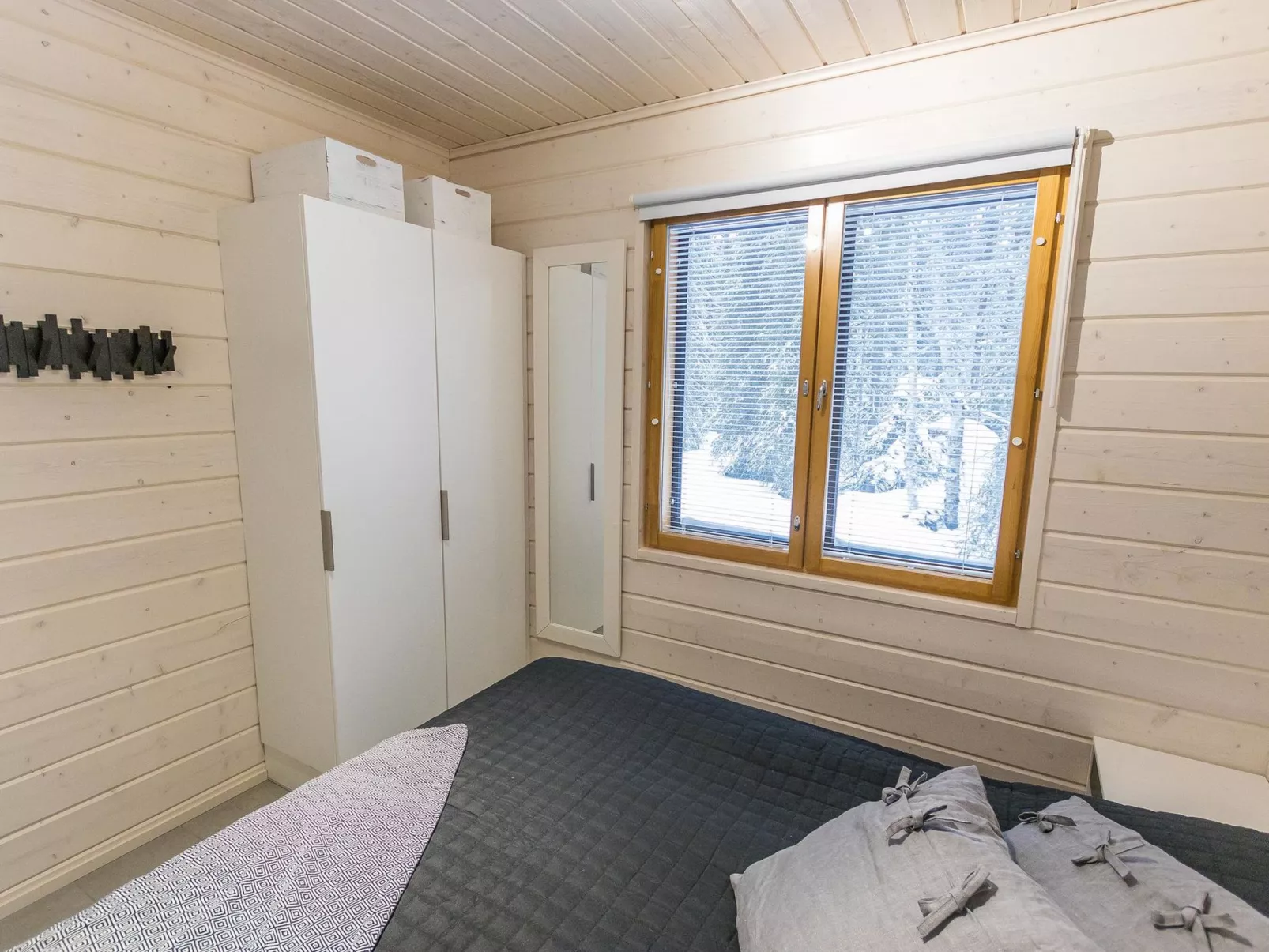 Kuuraparta a, incl. 2 ski passes for sea-Drinnen