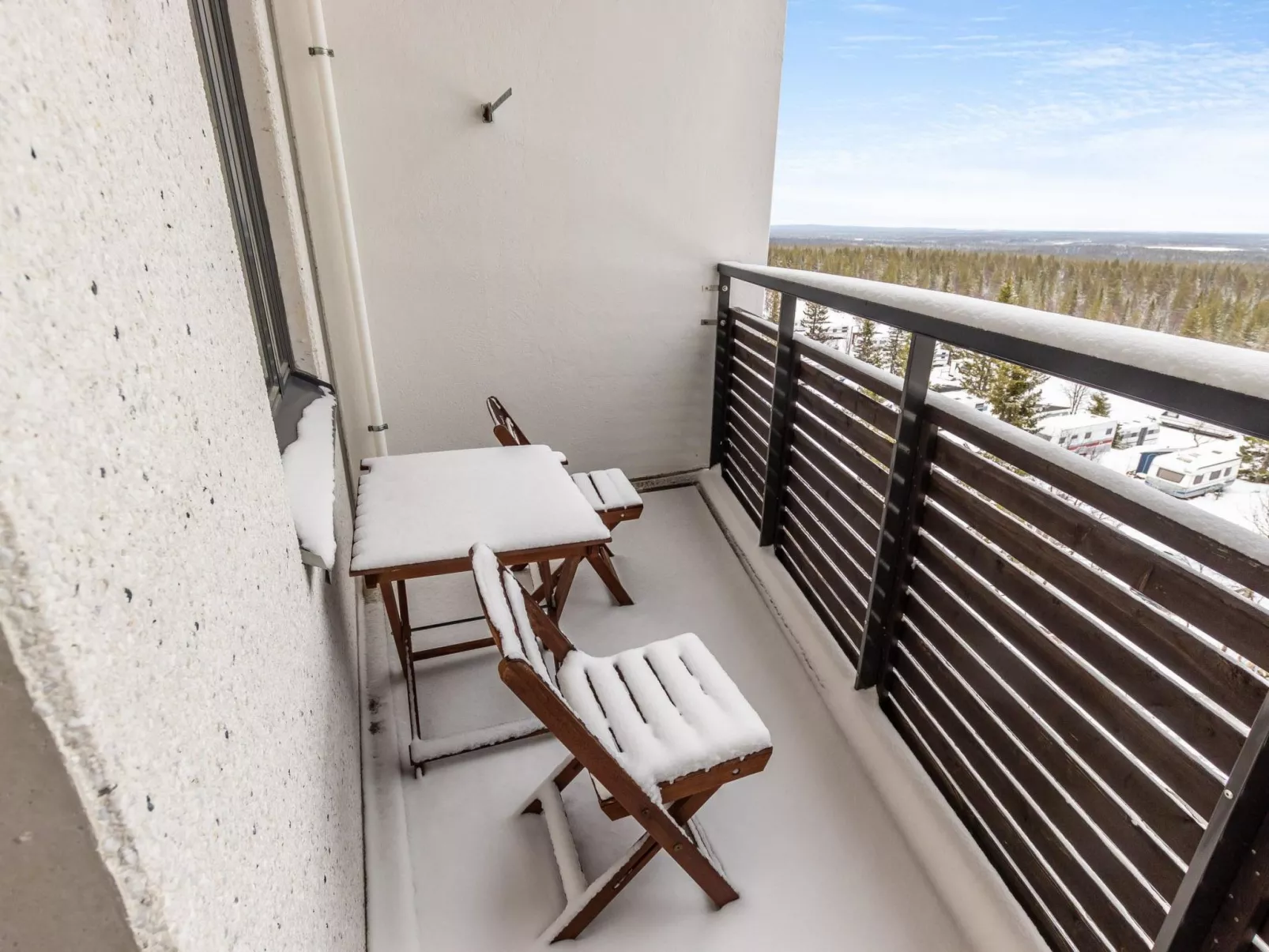 Nordic chalet 9402-Inside