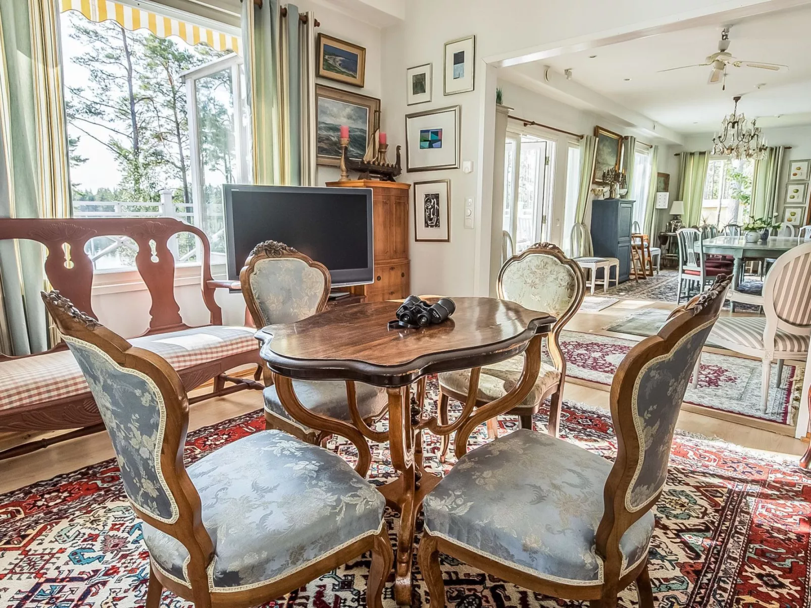 Villa harald-Inside