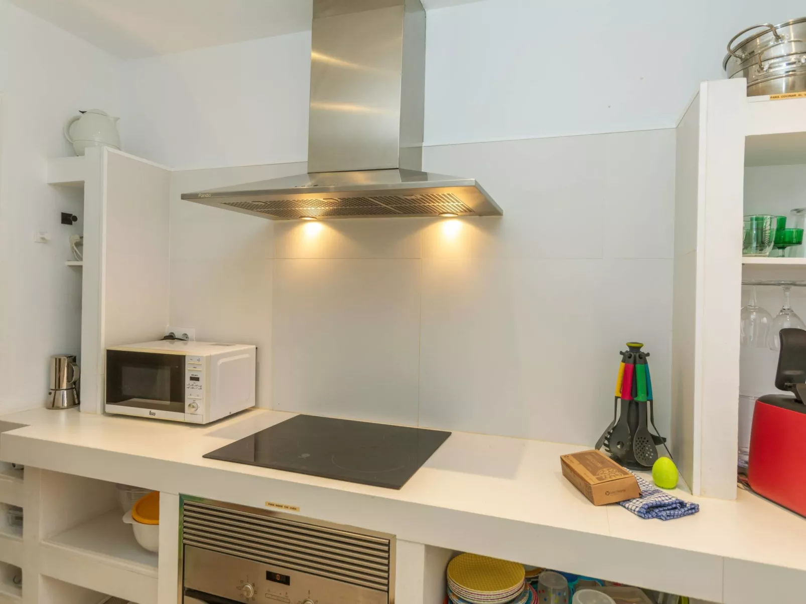 Cosy Flat-Inside