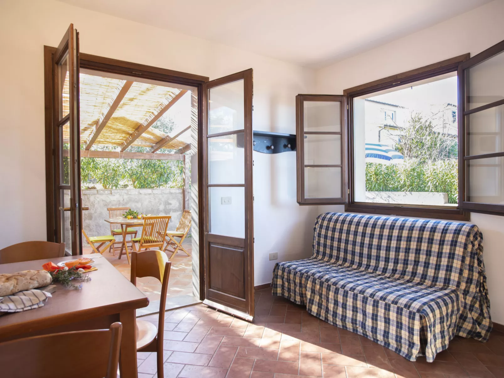 Borgo Patresi-Dedans