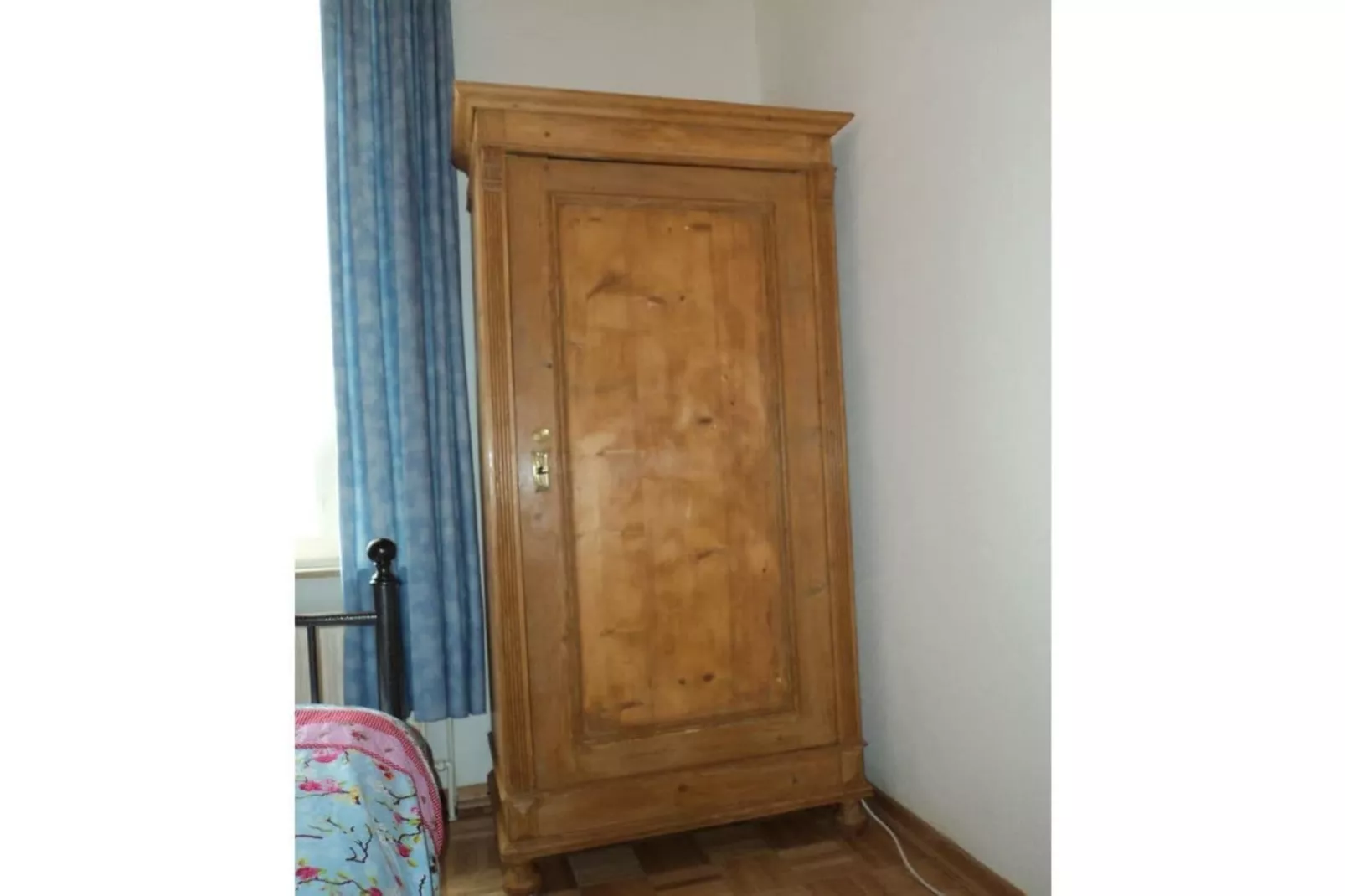 12801-Chambre