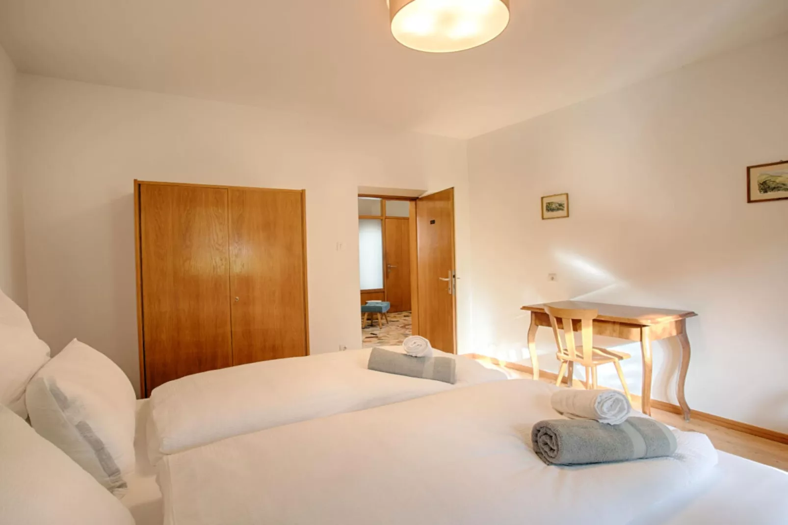 498211-Bedroom