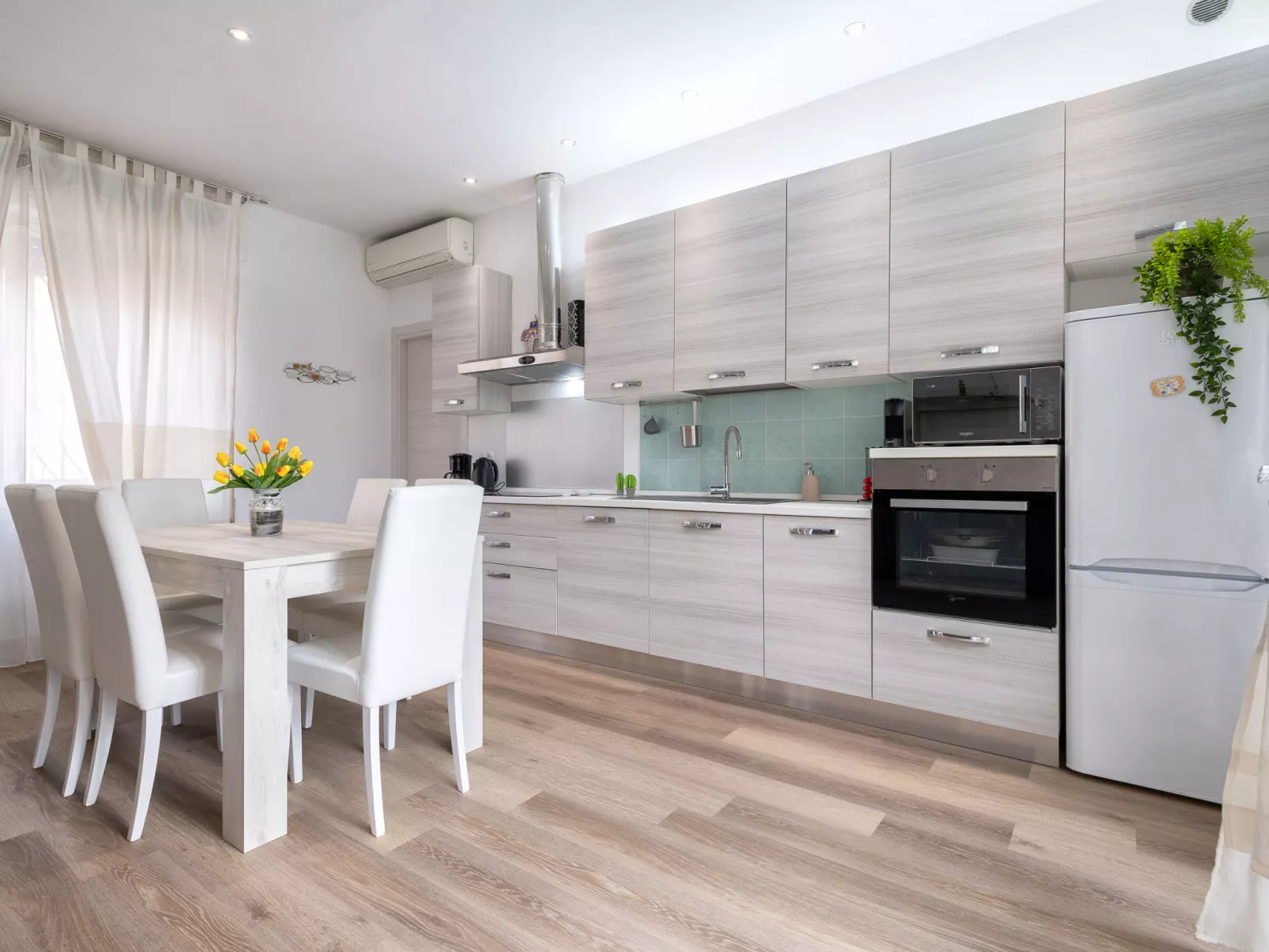 Lorenas'Home-Drinnen