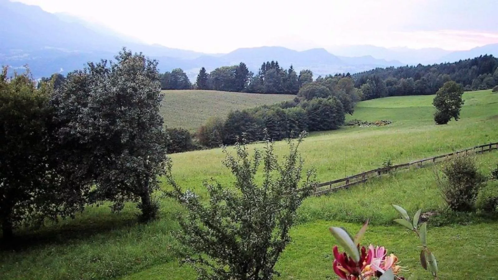 Landhaus Karawankenblick-View summer