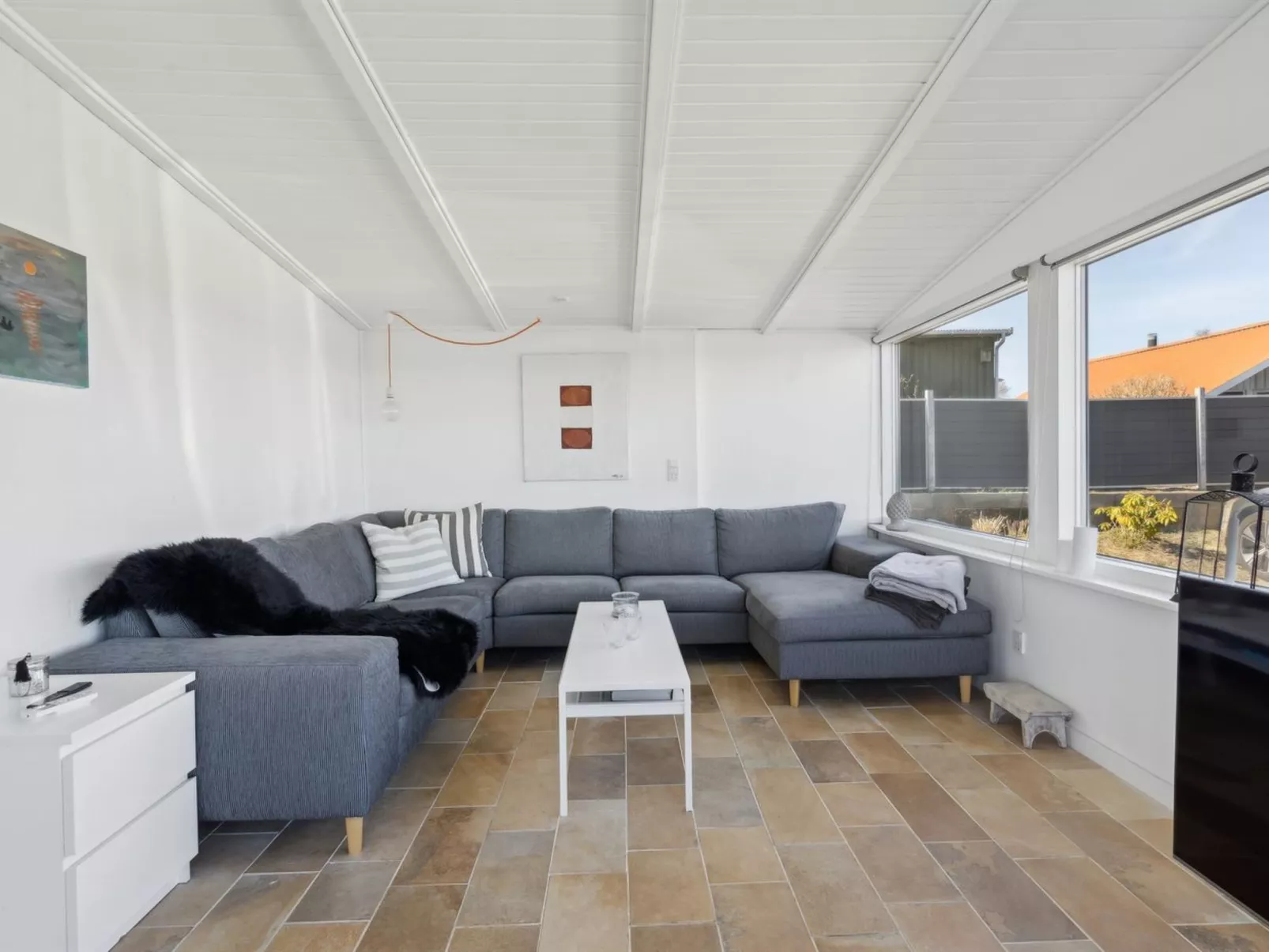 "Solbritt" - 30m from the sea-Drinnen