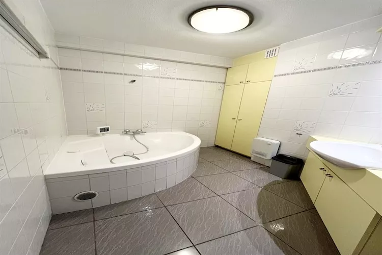 Château la Tuilerie 0701-Bathroom
