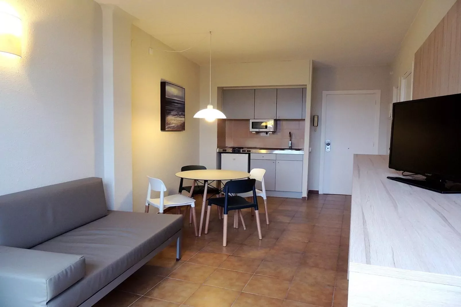Tossa Apartment-Living room