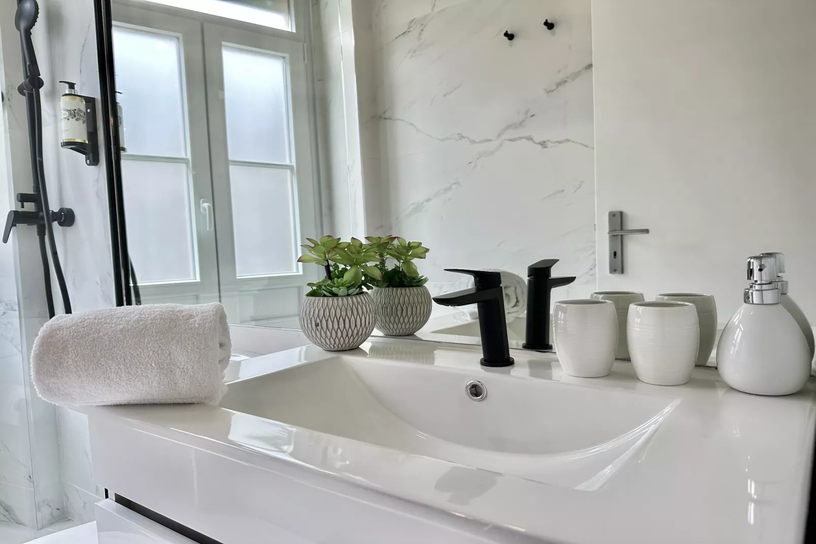 YOUROPO - Capela 1-Bathroom