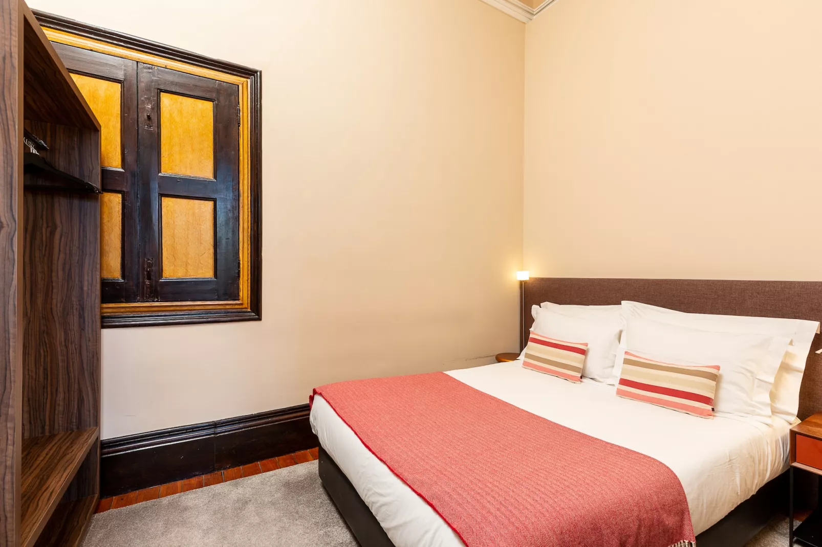 YOUROPO - Bolhão 3D-Bedroom