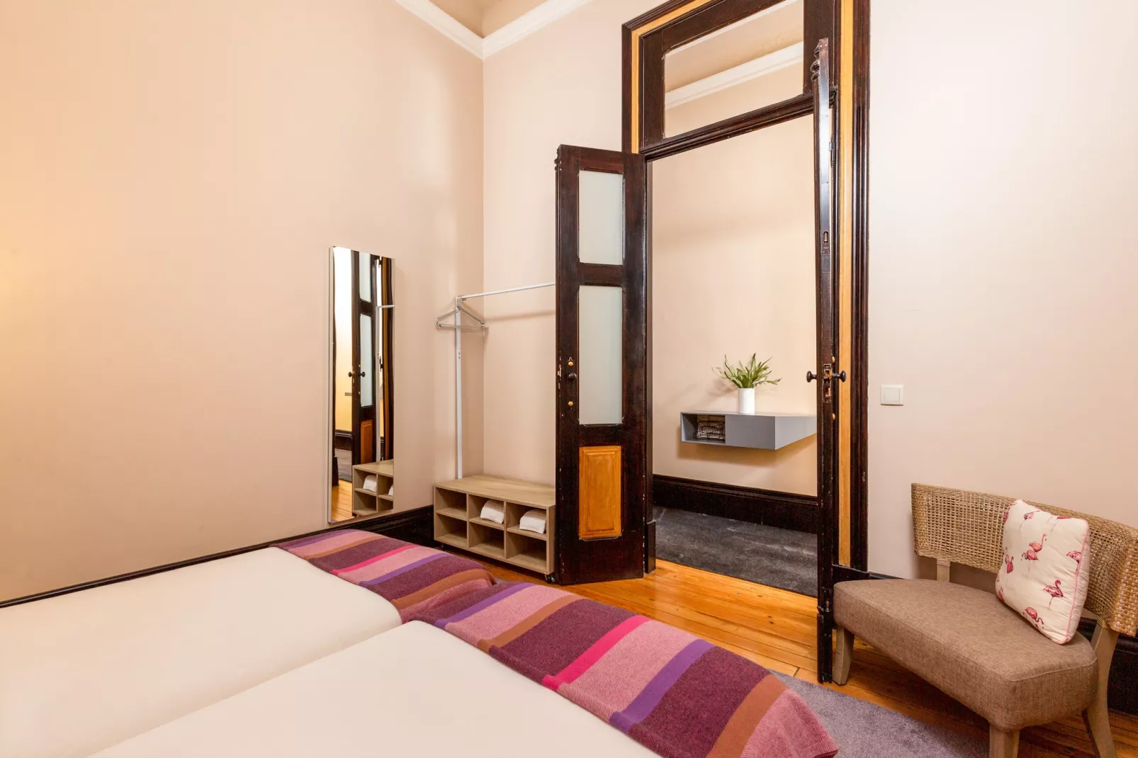 YOUROPO - Bolhão 1A-Schlafzimmer