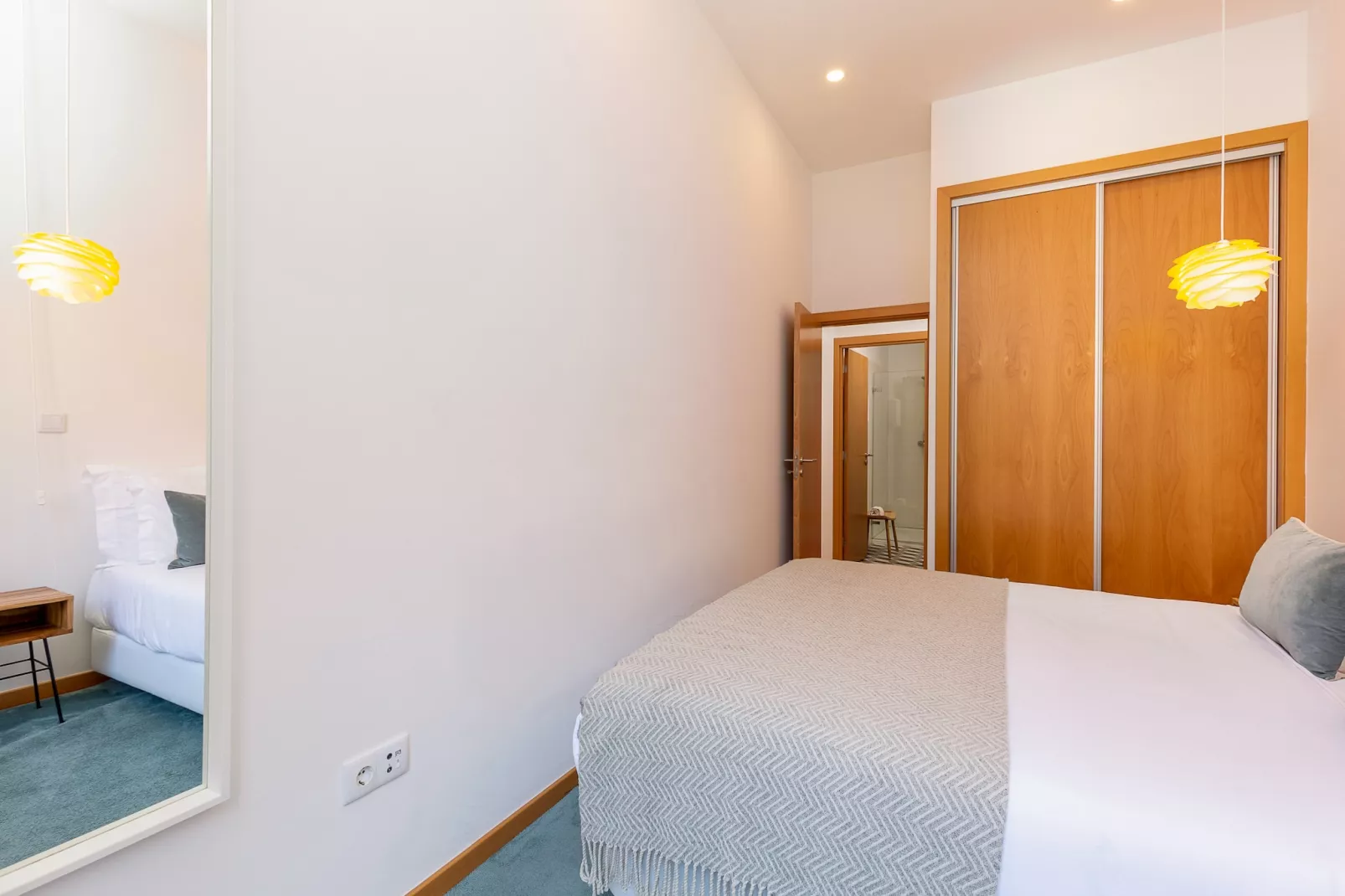 YOUROPO - Cosy 1-Bedroom