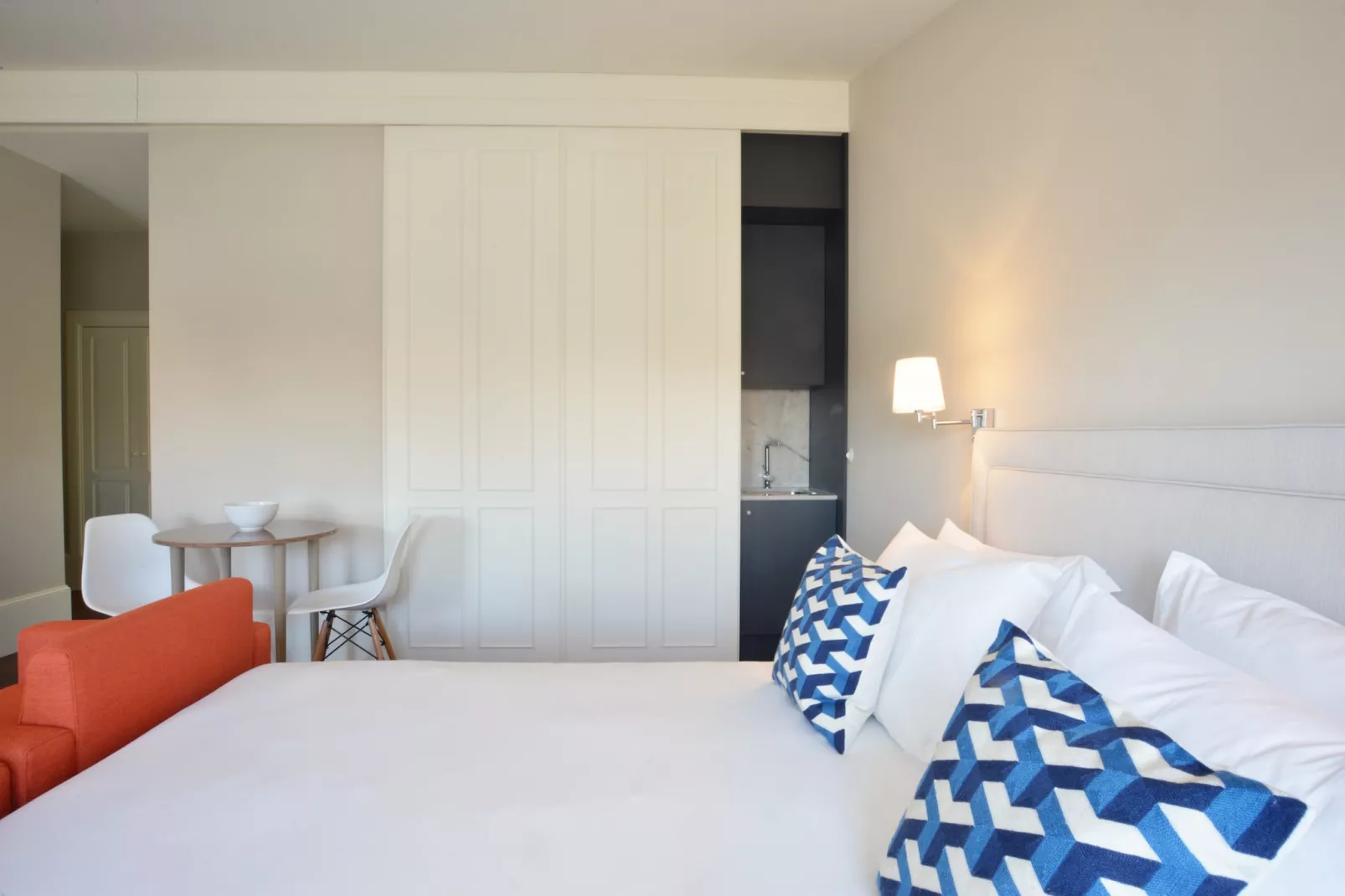 YOUROPO - Market 4B-Bedroom