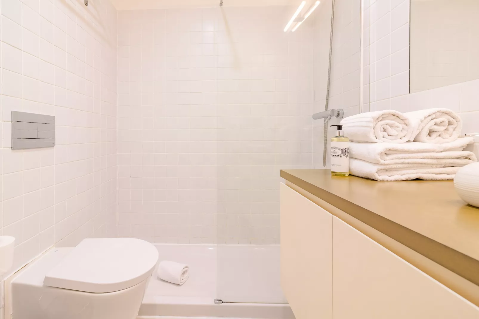 YOUROPO - Taipas-423-Bathroom
