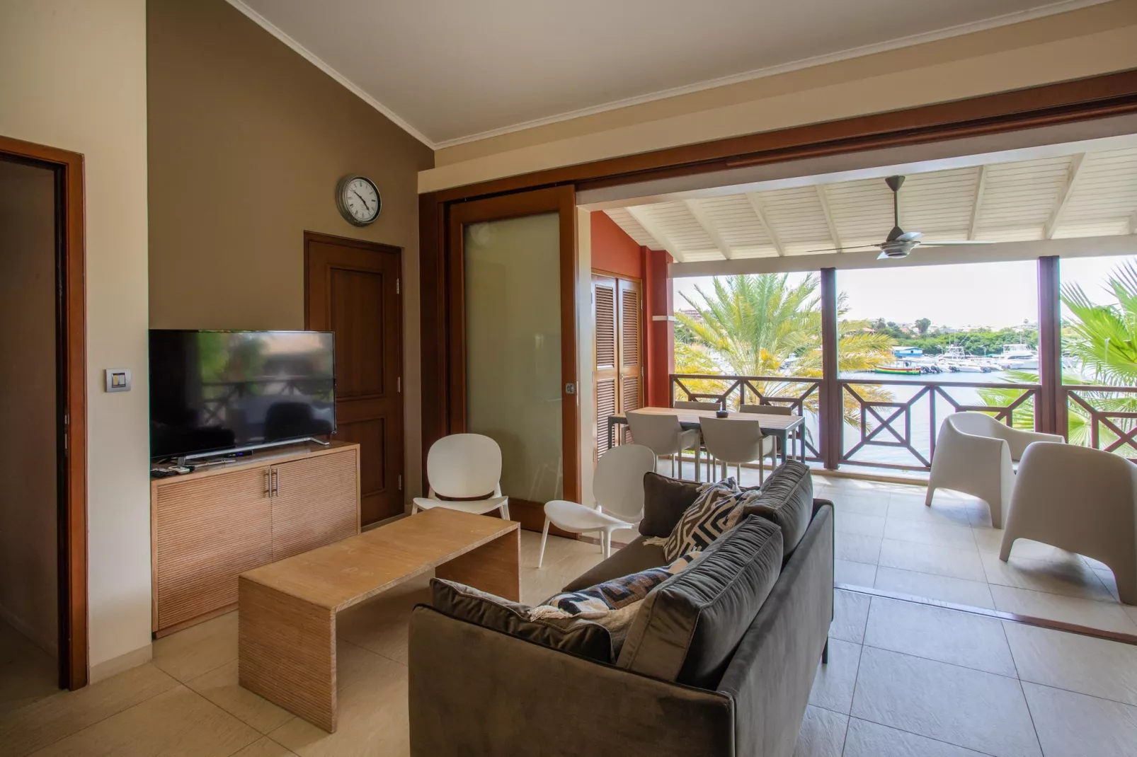 Spanish Water Apartment-Living room