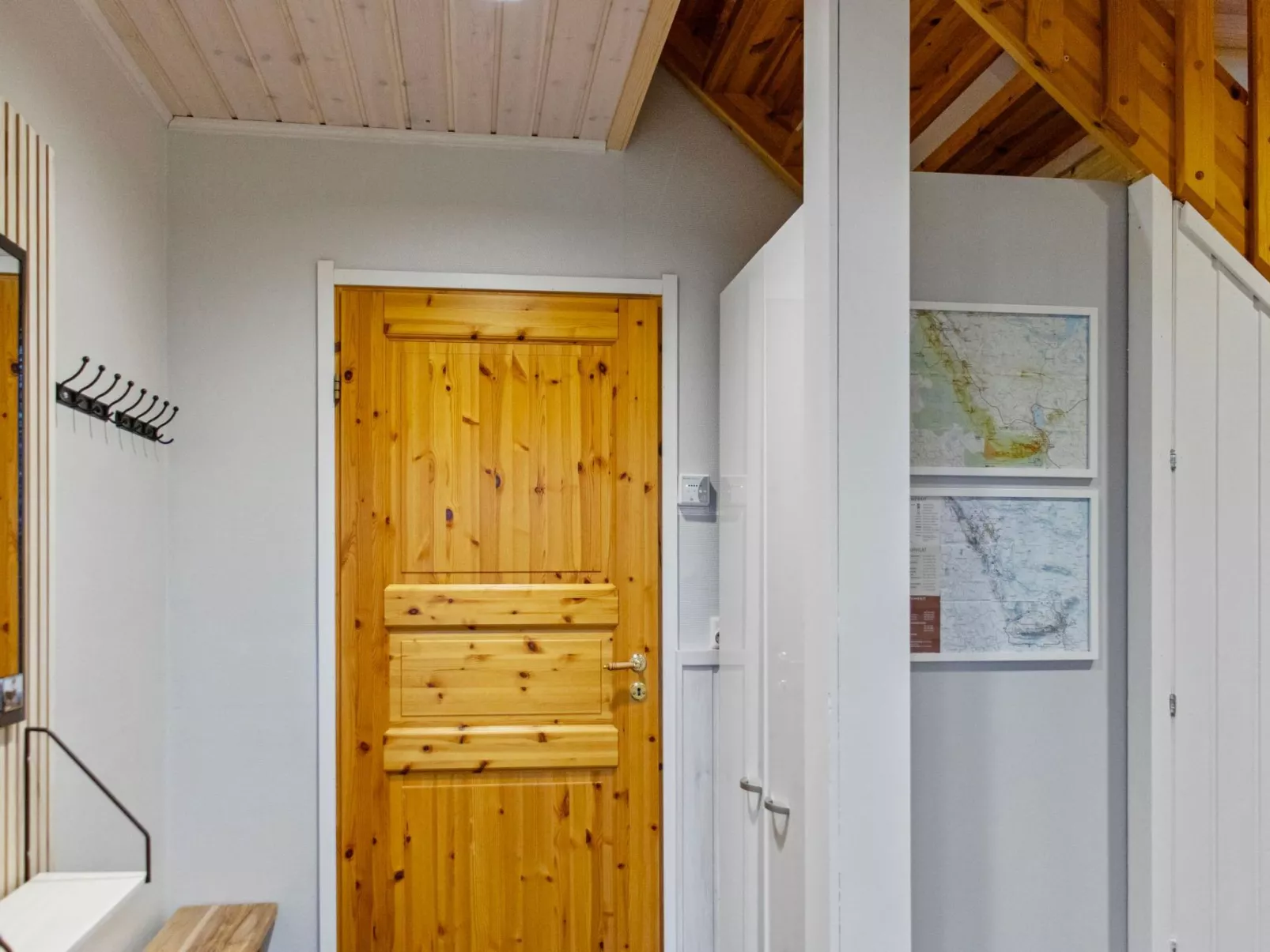 Villa uuttu-Inside