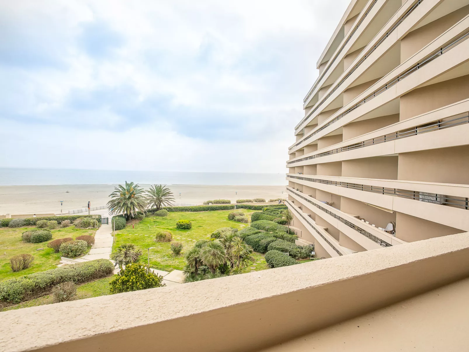 Les Terrasses du Levant-Outside