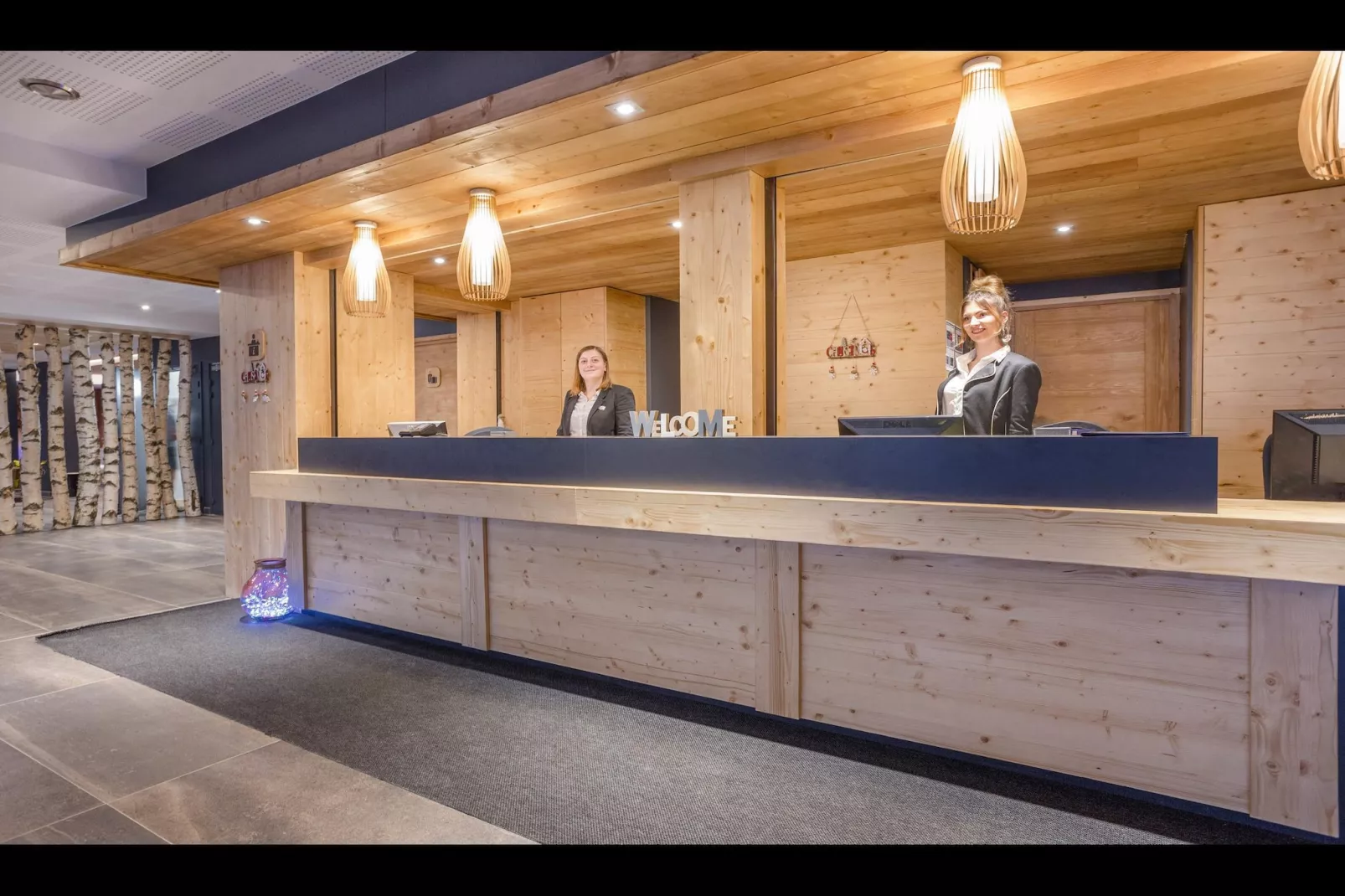 TIGNES_S8L-Reception hall