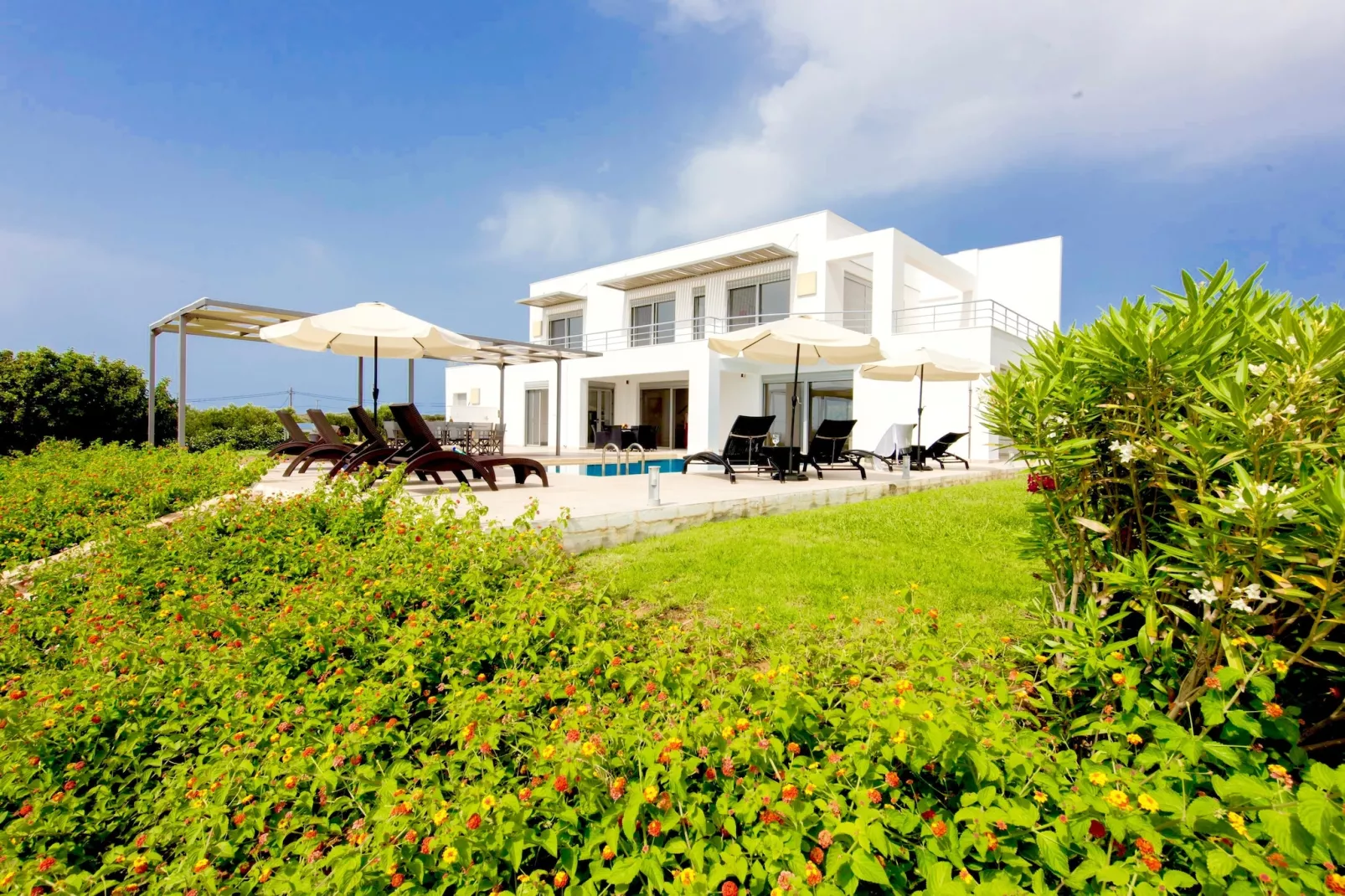 Villa Stella-Exterior summer