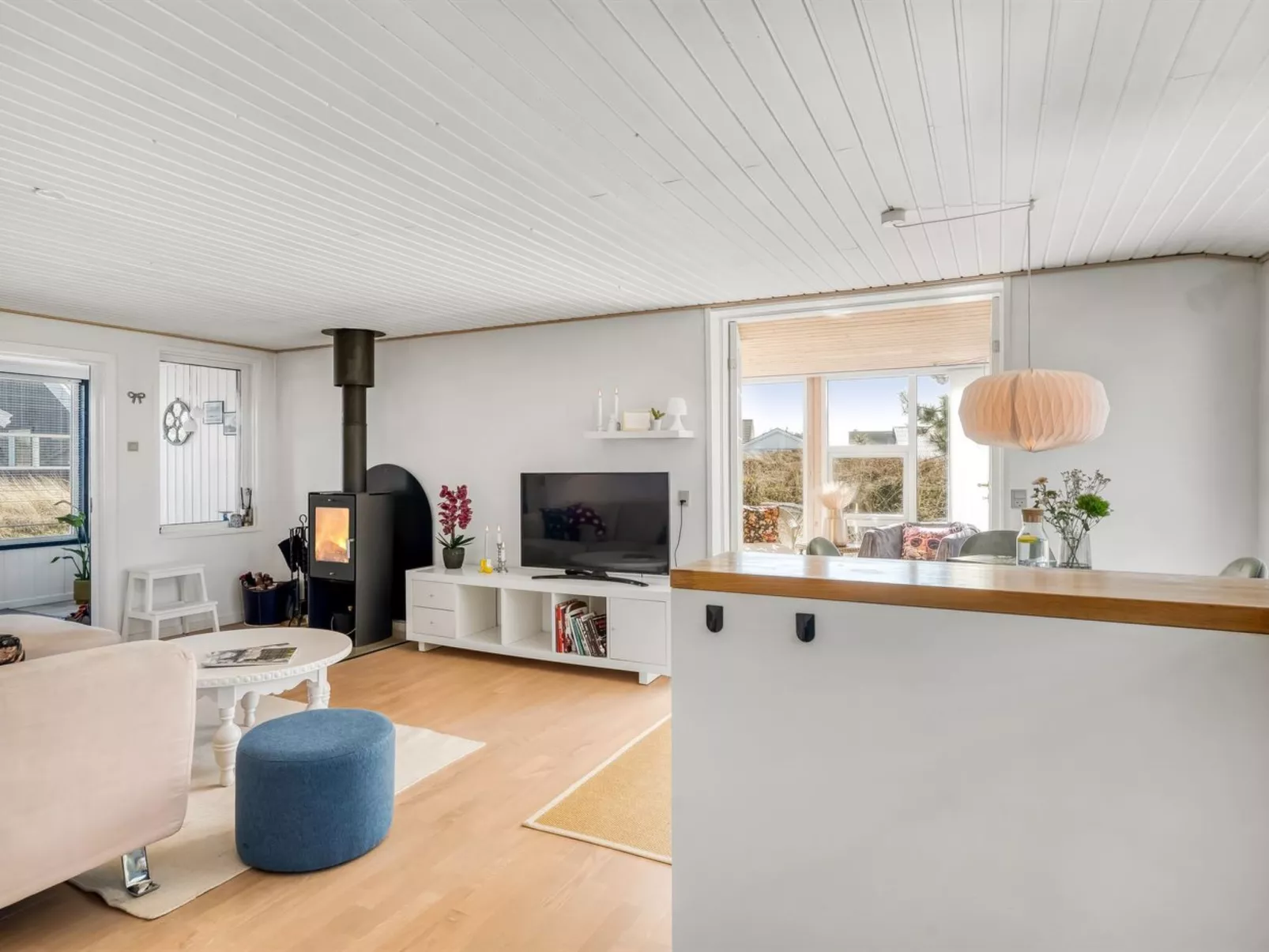"Mynthe" - 400m from the sea-Inside