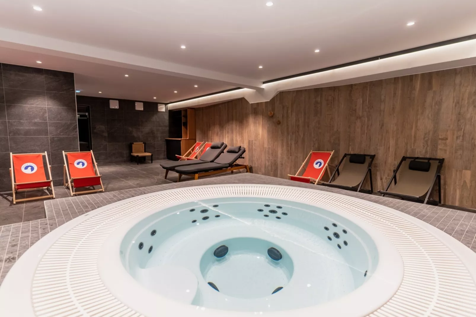 Le Cristal Lodge-RD2P-Pool