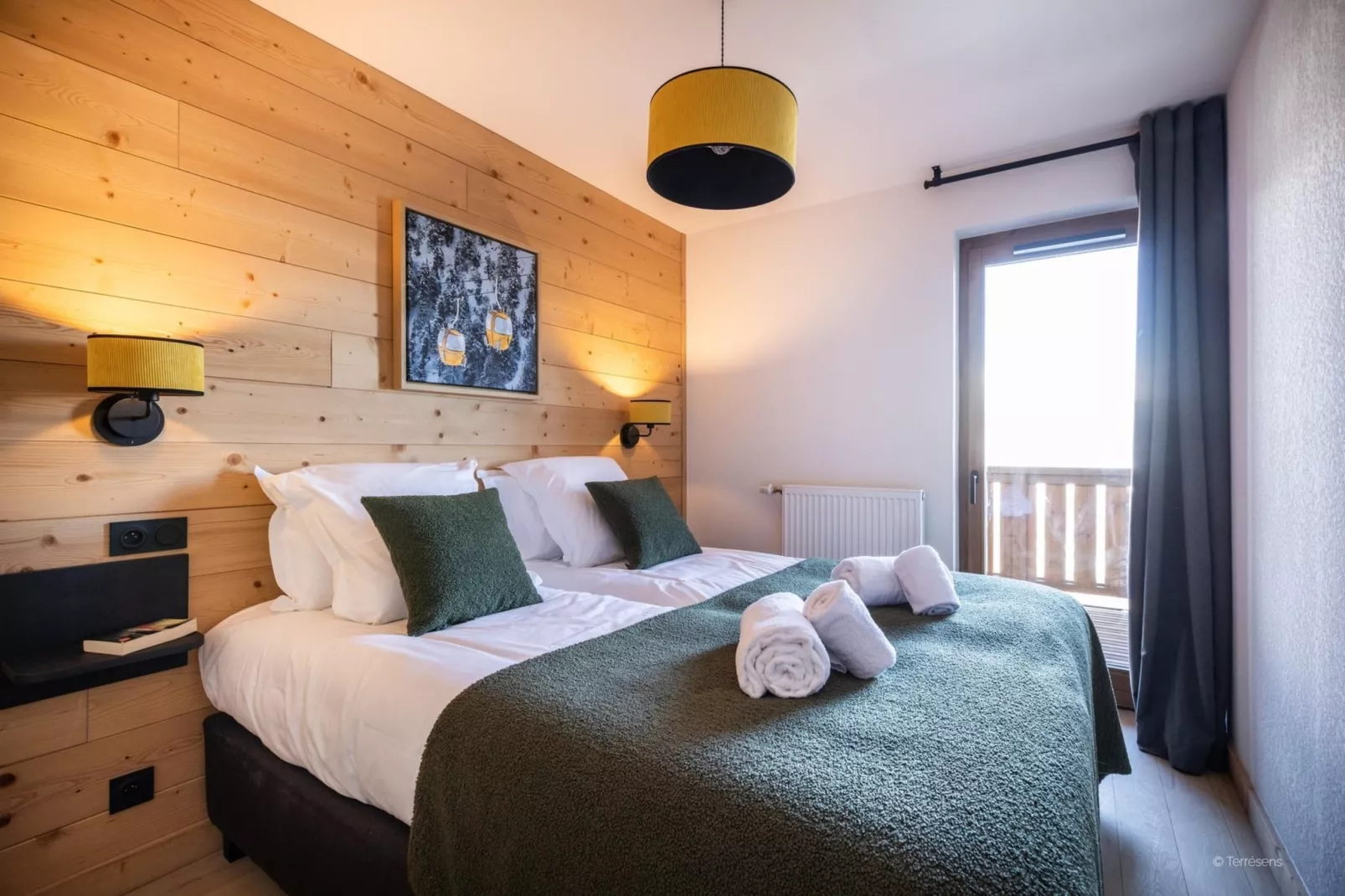 PLAGNE MONTALBERT Le Snoroc- A48P-Bedroom