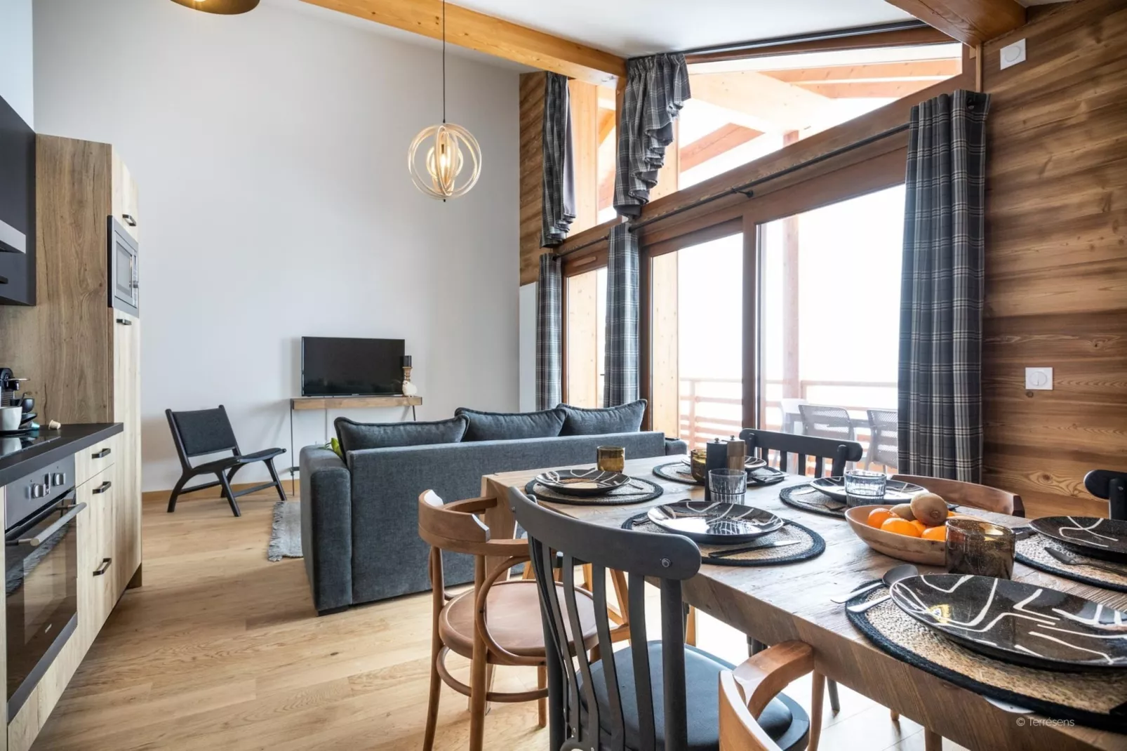 LES SAISIES L’Altaréna-A24S-Dining room