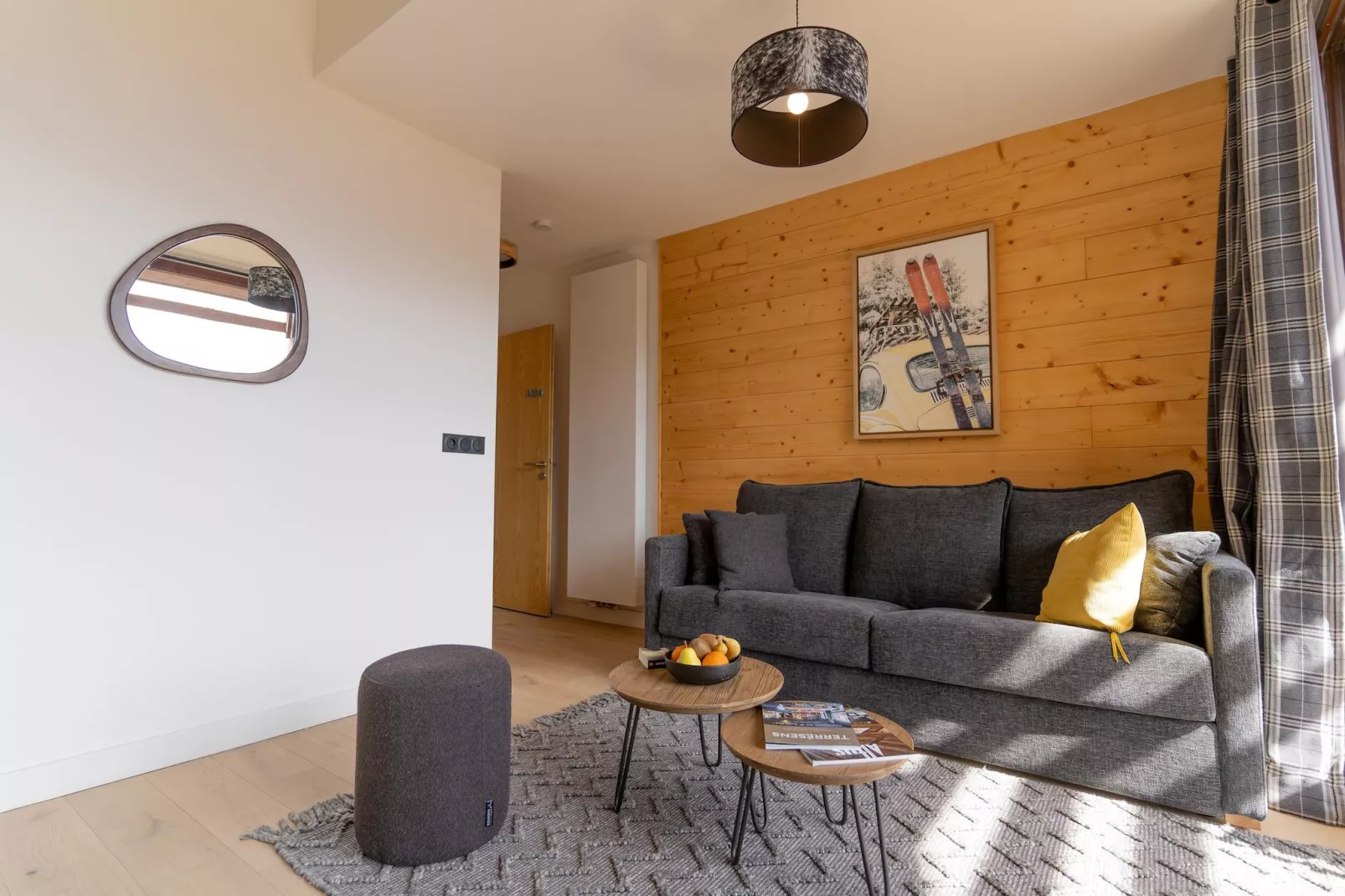 COMBLOUX Les Roches Blanches A24P-Salon
