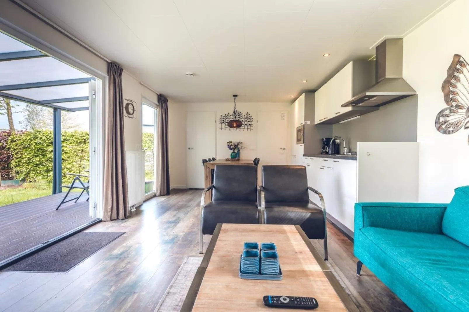 Forest Edge Chalet | 2 - 6 people-Living room