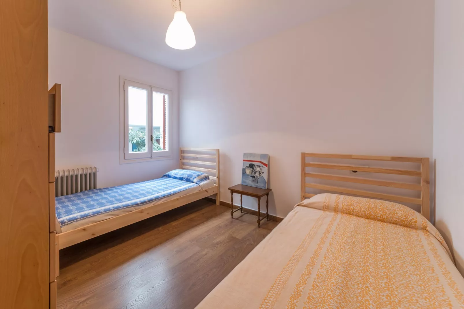 Gloria-Bedroom