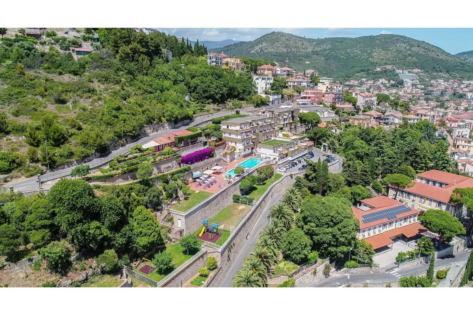RESIDENCE SANT'ANNA TWO-ROOM APARTMENT 4 PAX B4-Exterior summer