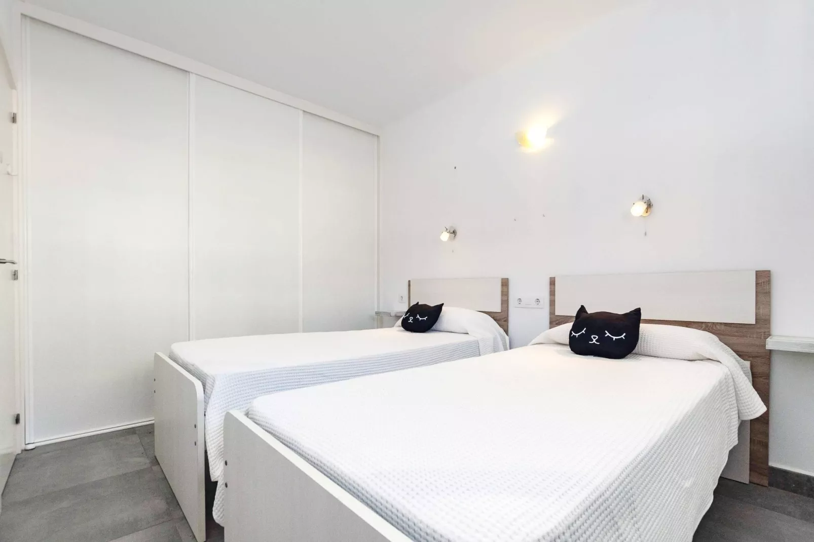 1224 LA PLAGE vista Mar-Bedroom