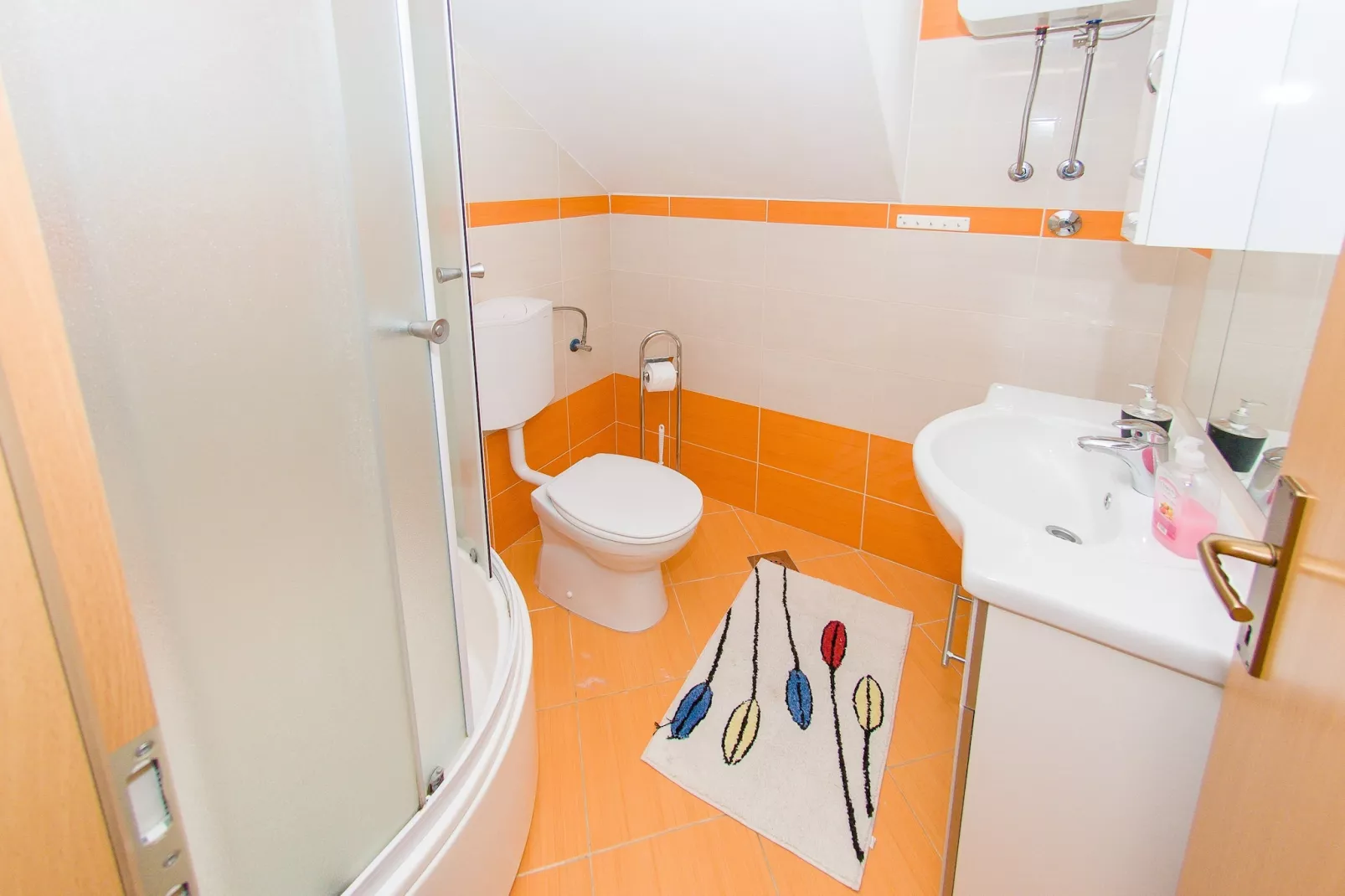 Apartments Anita-Triple room with terrace-Bathroom
