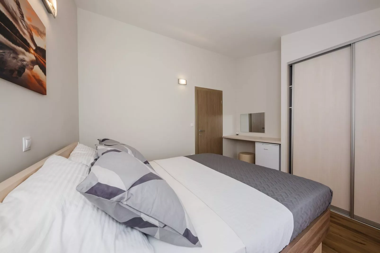 Apartments Savin - one bedroom apartment-Bedroom