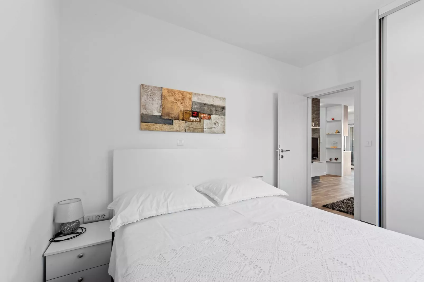 Apartment Moments - two bedroom apartment-Chambre