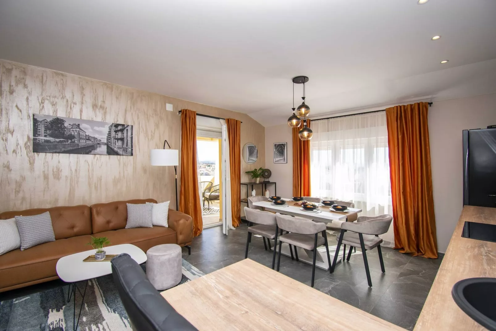 Garden Boutique Apartments - Diora-Wohnzimmer
