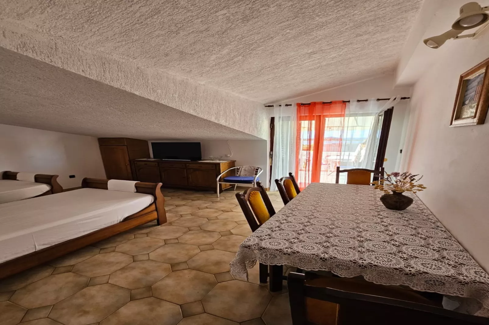Apartments Nestor - two bedroom apartment A4-Dining room
