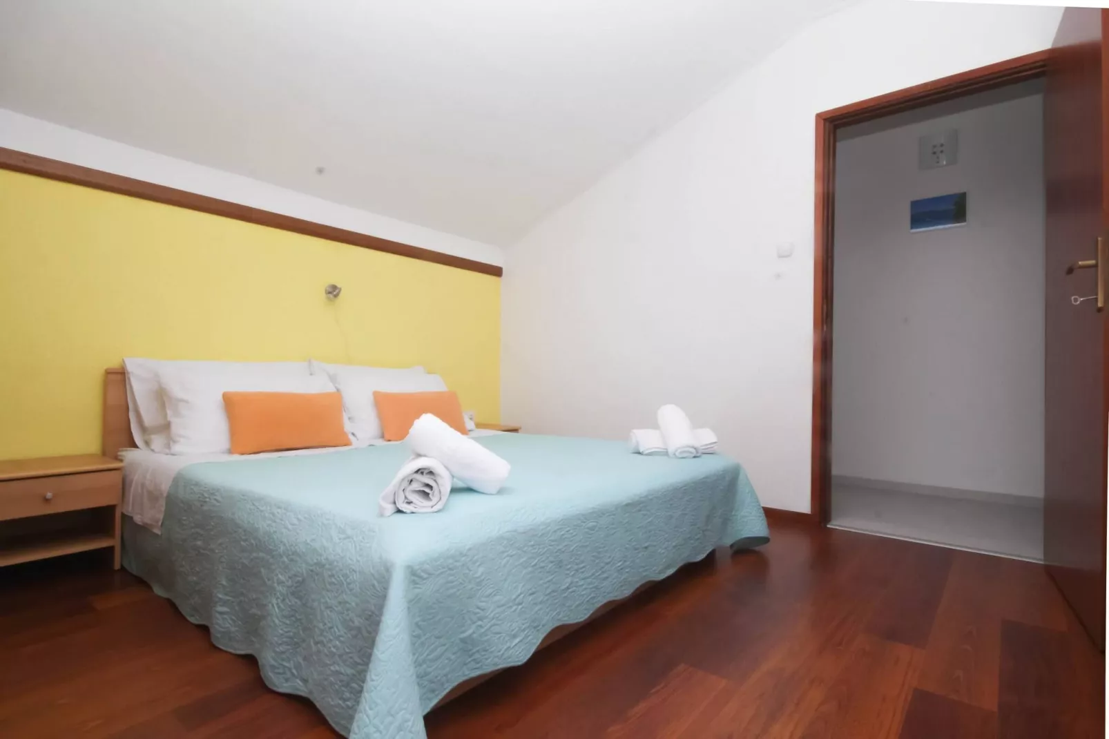 Apartments Horvat - Green-Bedroom
