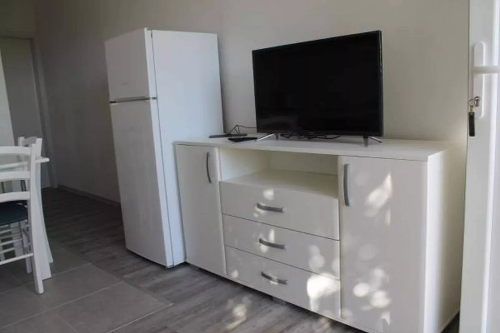Apartment Ante-Living room