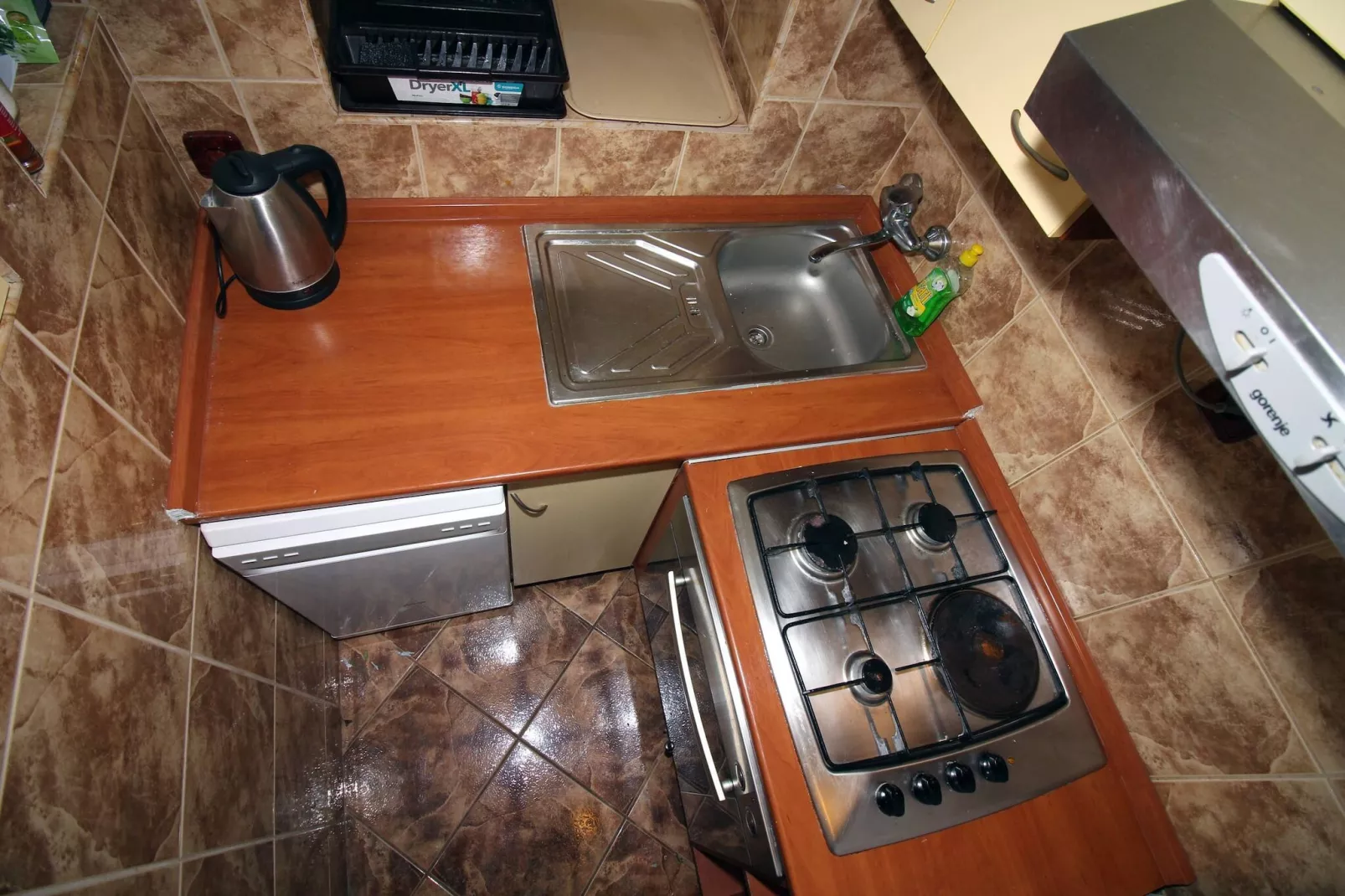 Holiday Home Serov-Kitchen