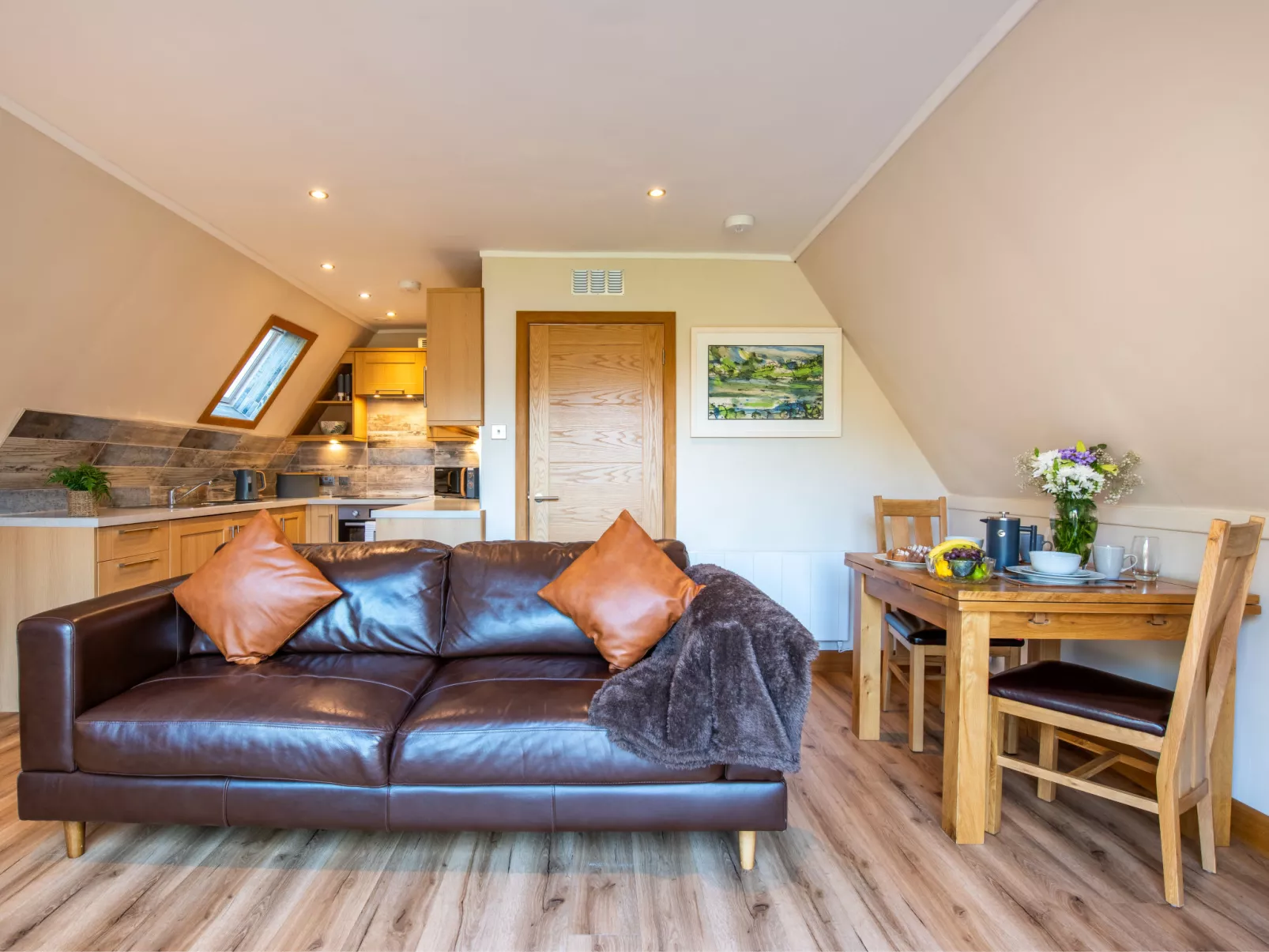 Sandpiper Lodge-Inside